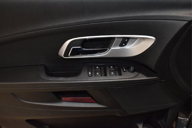 Used 2017 Chevrolet Equinox LT FWD image 23