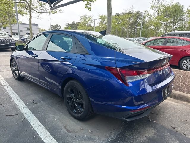 Used 2023 Hyundai Elantra SEL image 6