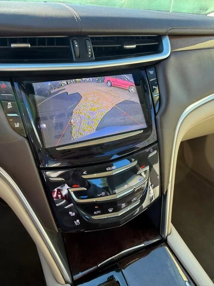 Used 2013 Cadillac XTS Luxury w/ Driver Awareness Package FWD image 12