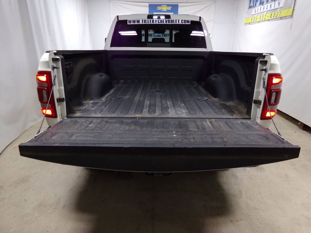 Used 2024 RAM 2500 Limited image 34