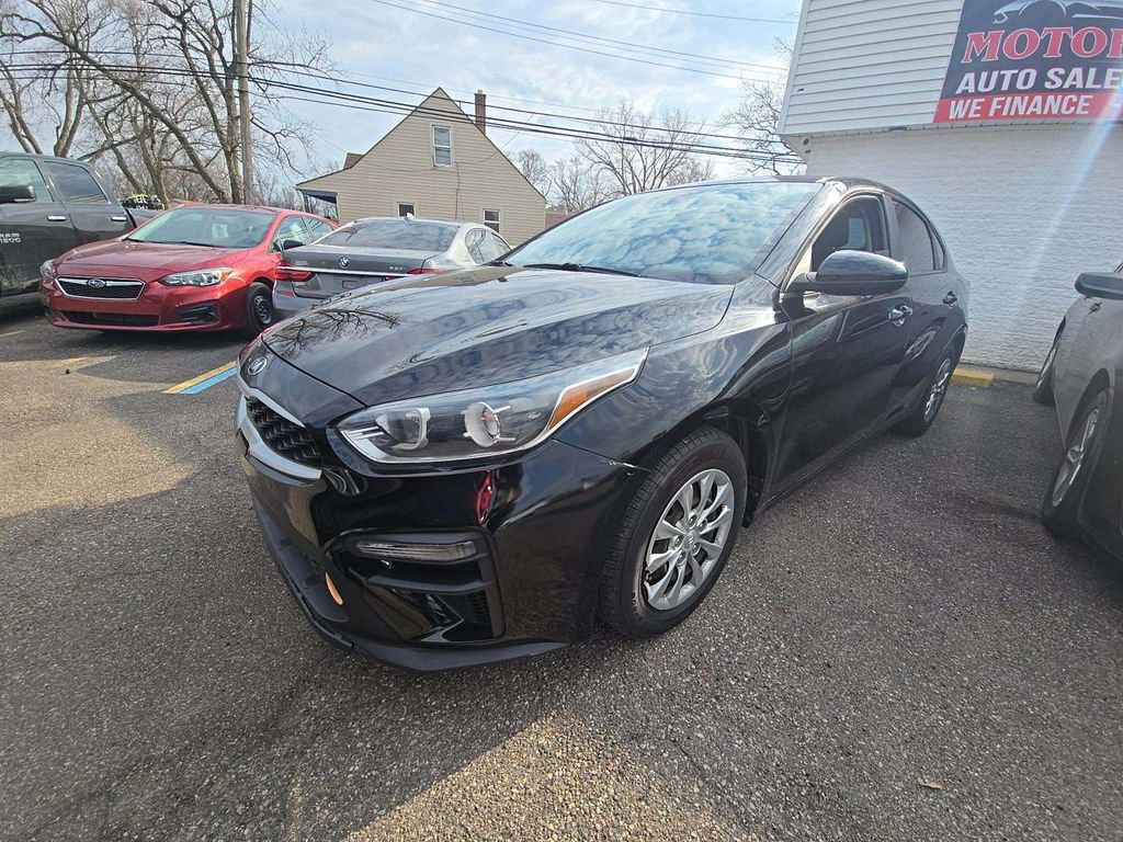 Used 2021 Kia Forte Sedan image 2