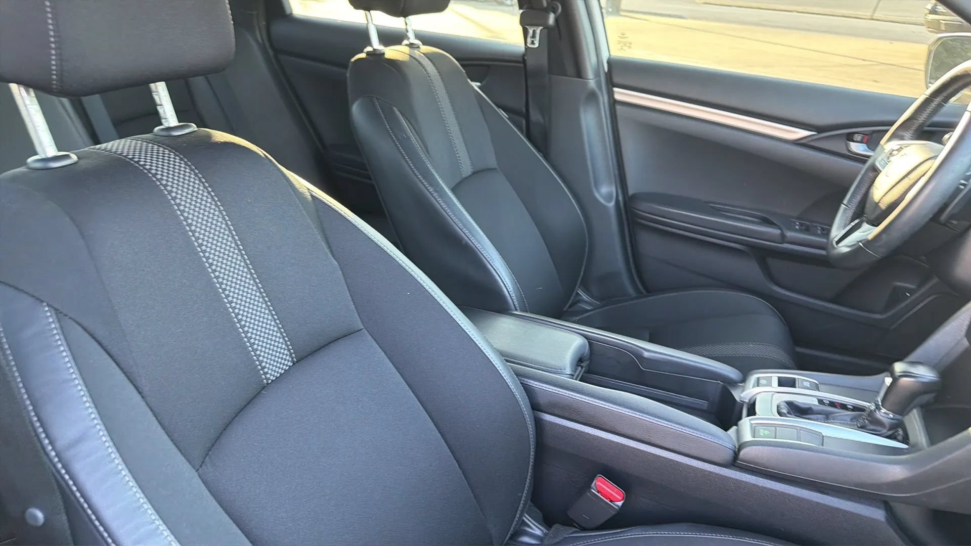 Used 2019 Honda Civic Sport image 73