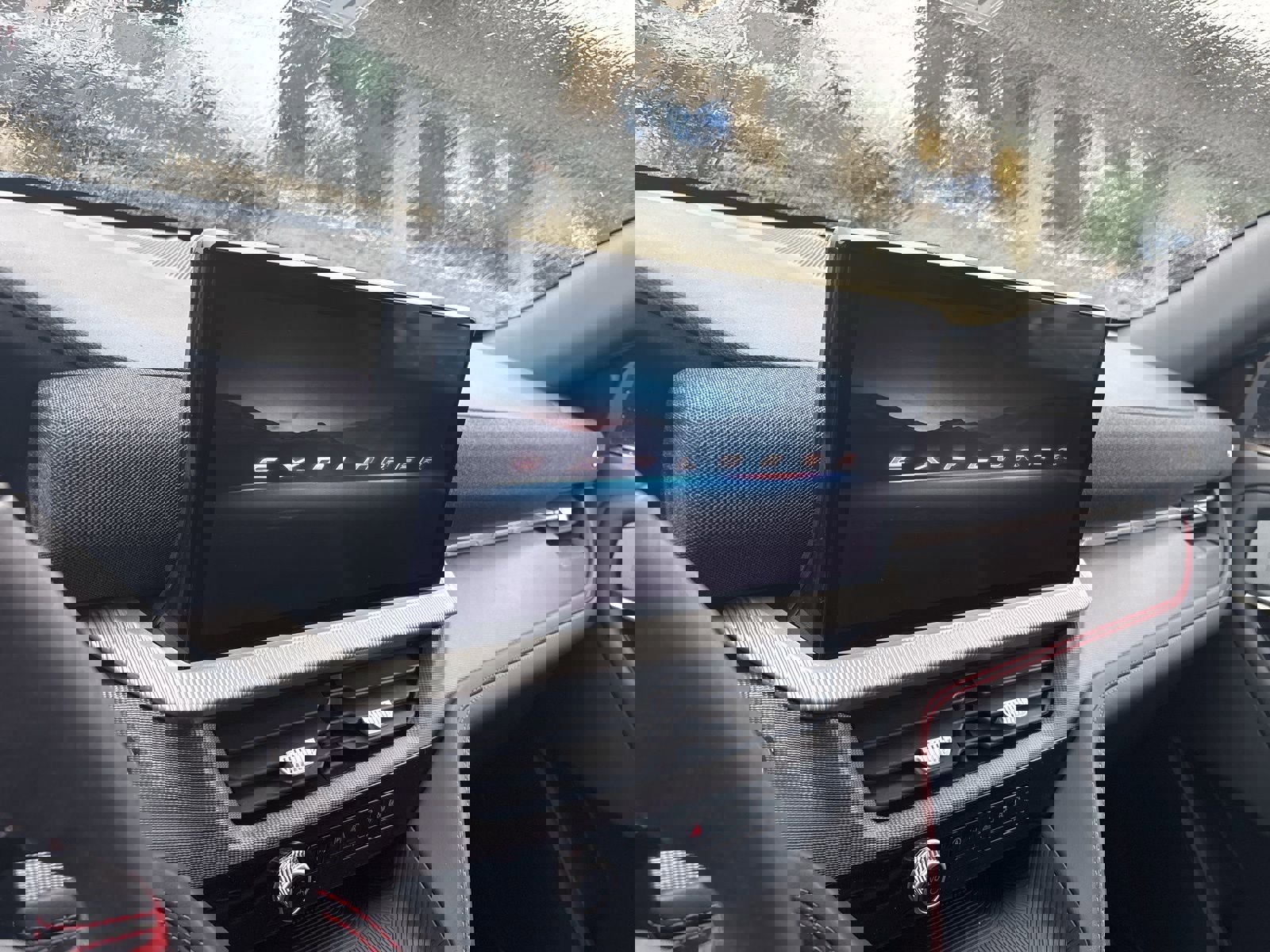 New 2026 Ford Explorer ST-Line w/ ST-Line Street Pack image 15