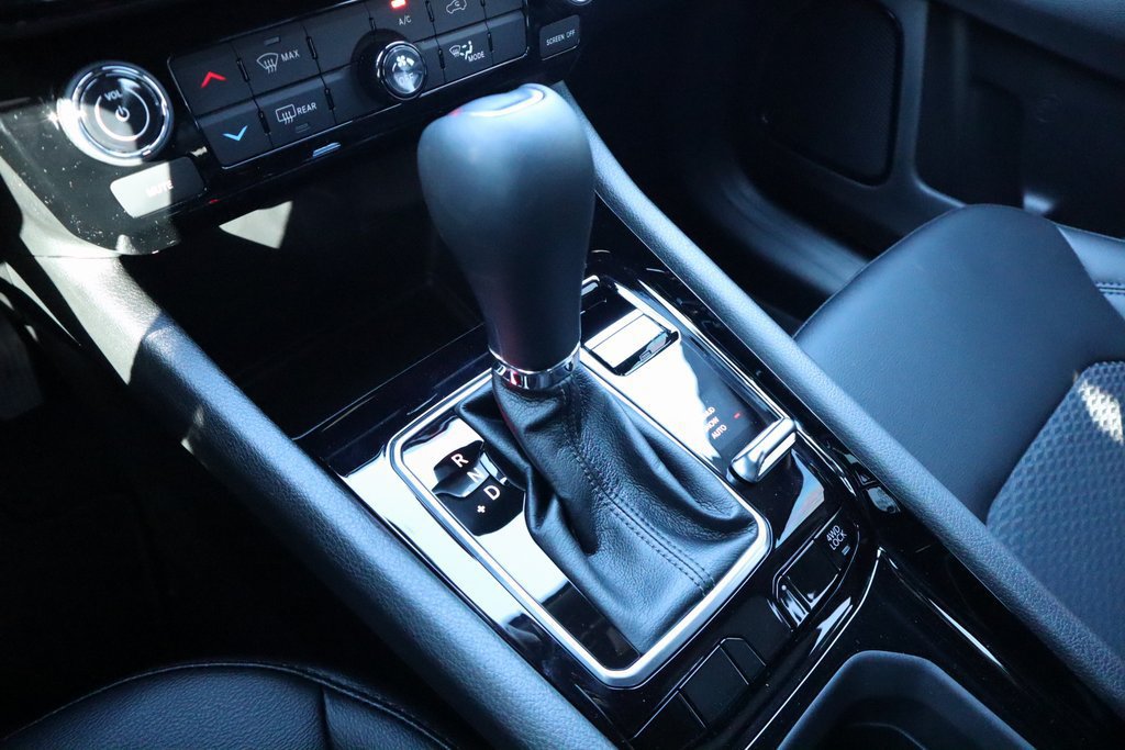 New 2026 Jeep Compass Latitude AWD/4WD image 8