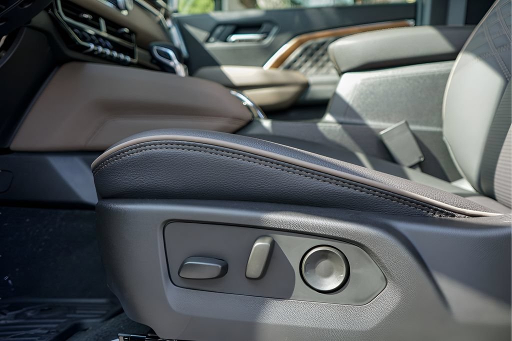 New 2026 GMC Canyon Denali AWD/4WD image 18