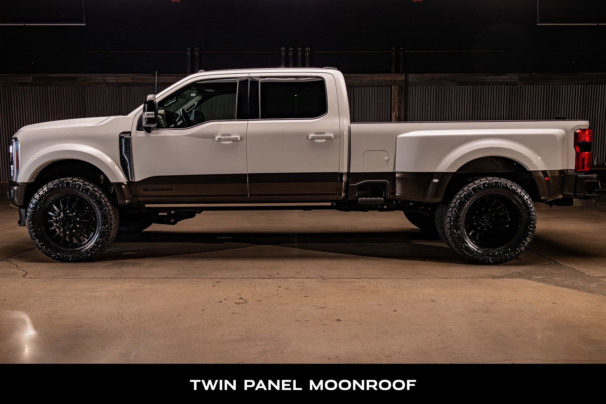 Used 2025 Ford F450 King Ranch image 6