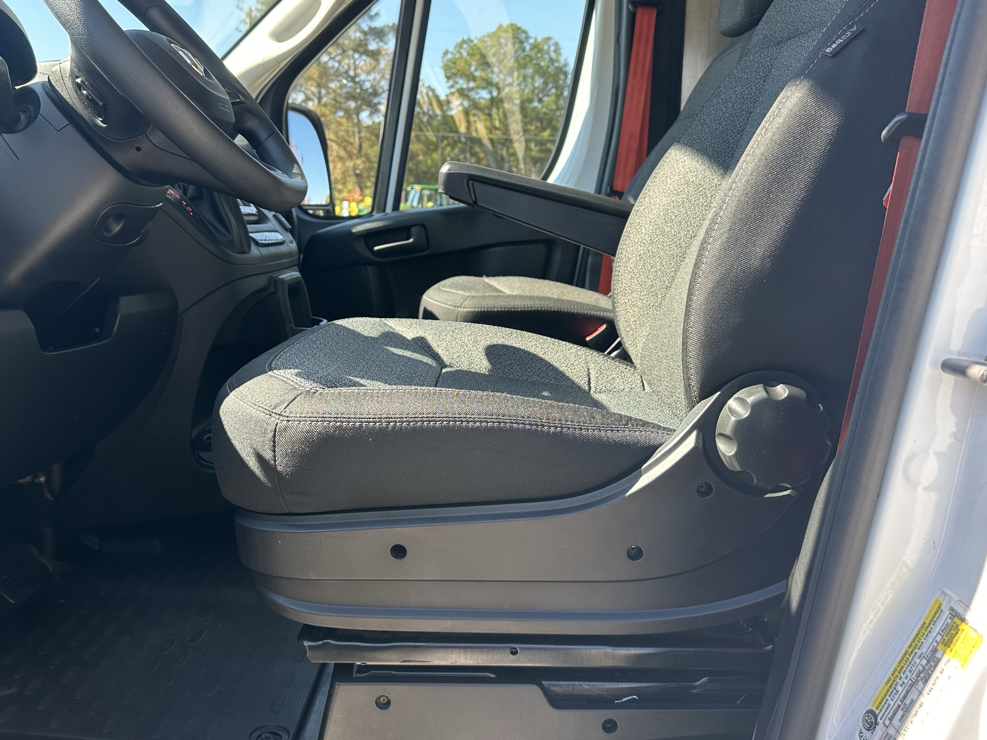 Used 2023 RAM ProMaster 3500 w/ Driver Convenience Group image 12