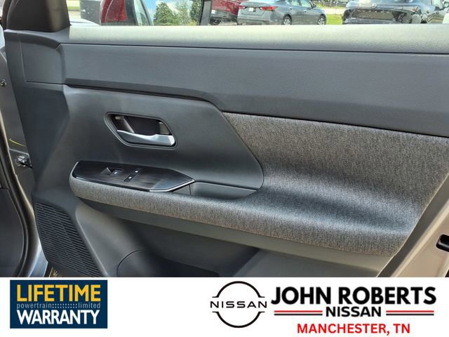 New 2026 Nissan Kicks SV image 17