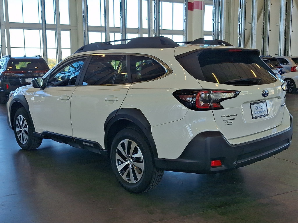 Certified 2024 Subaru Outback Premium AWD/4WD image 6