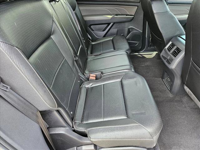 Used 2022 Volkswagen Atlas Cross Sport SE image 19