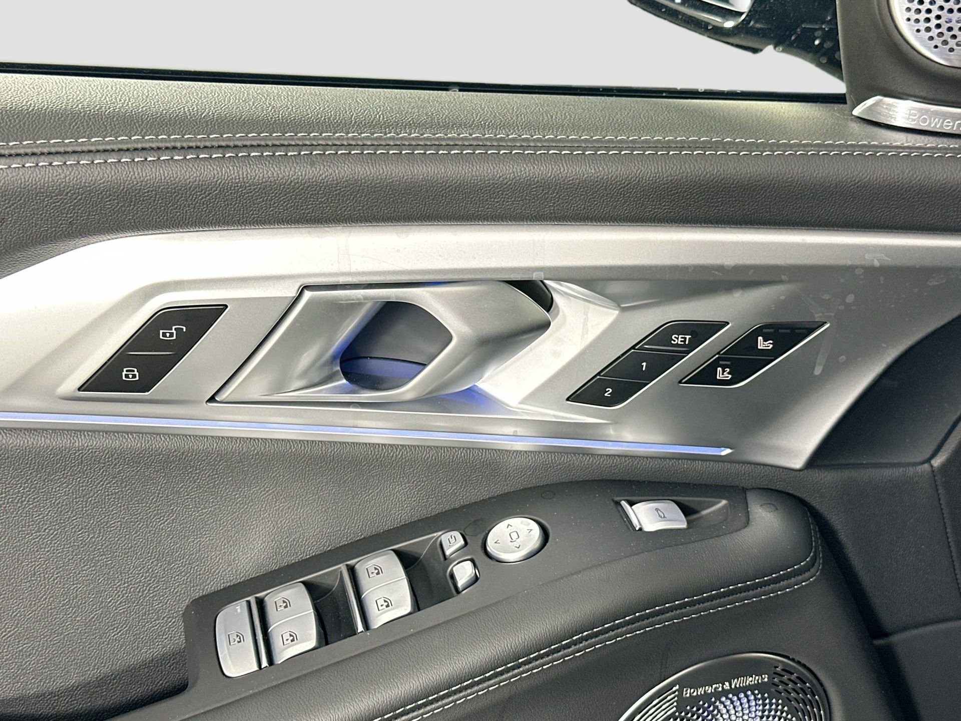 New 2026 BMW XM Label Red image 17