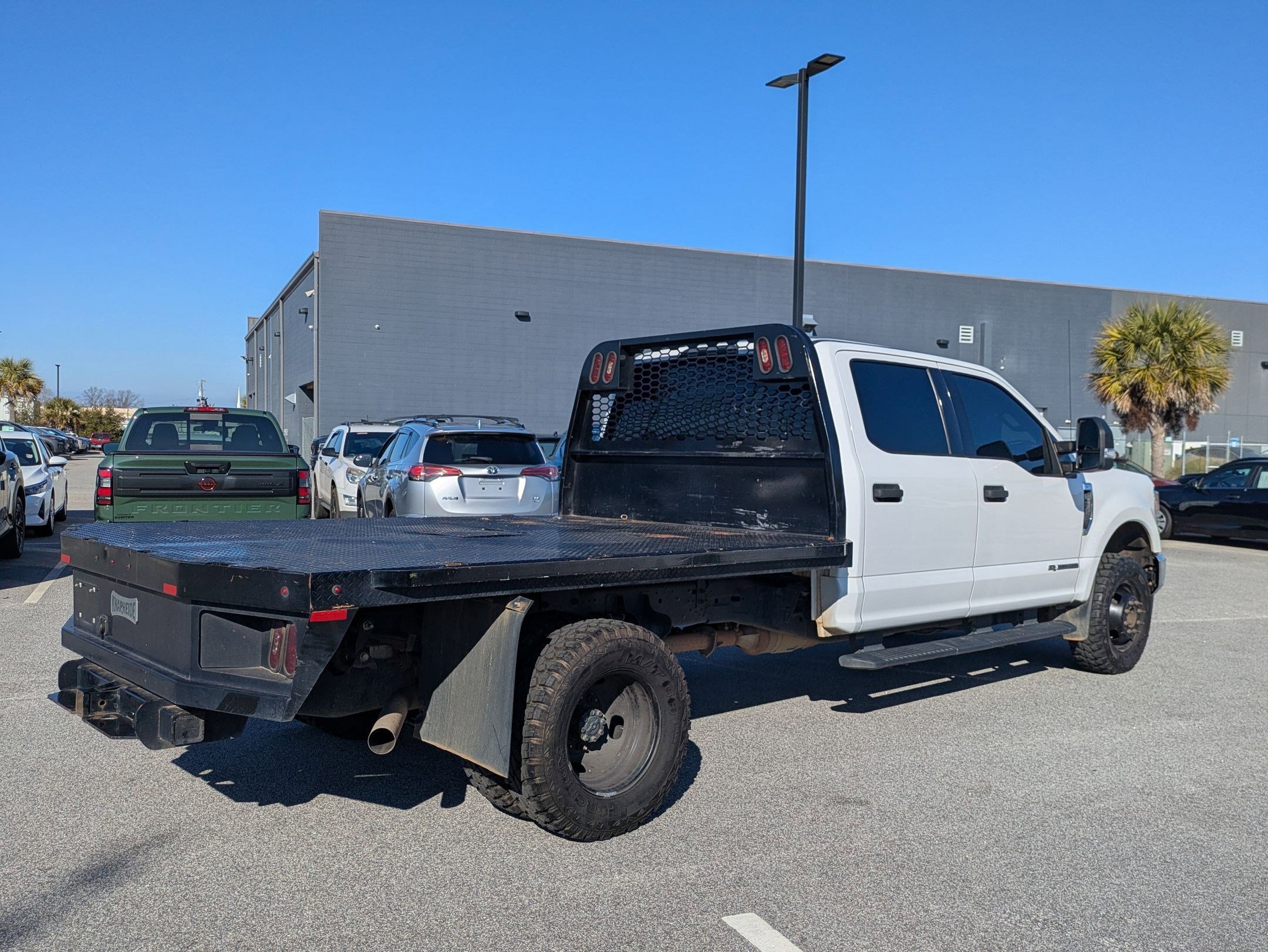 Used 2021 Ford F350 XLT image 4