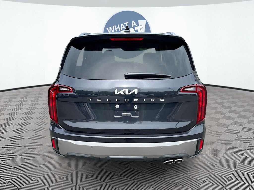 Certified 2025 Kia Telluride S image 7