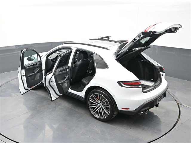 New 2026 Porsche Macan S image 28