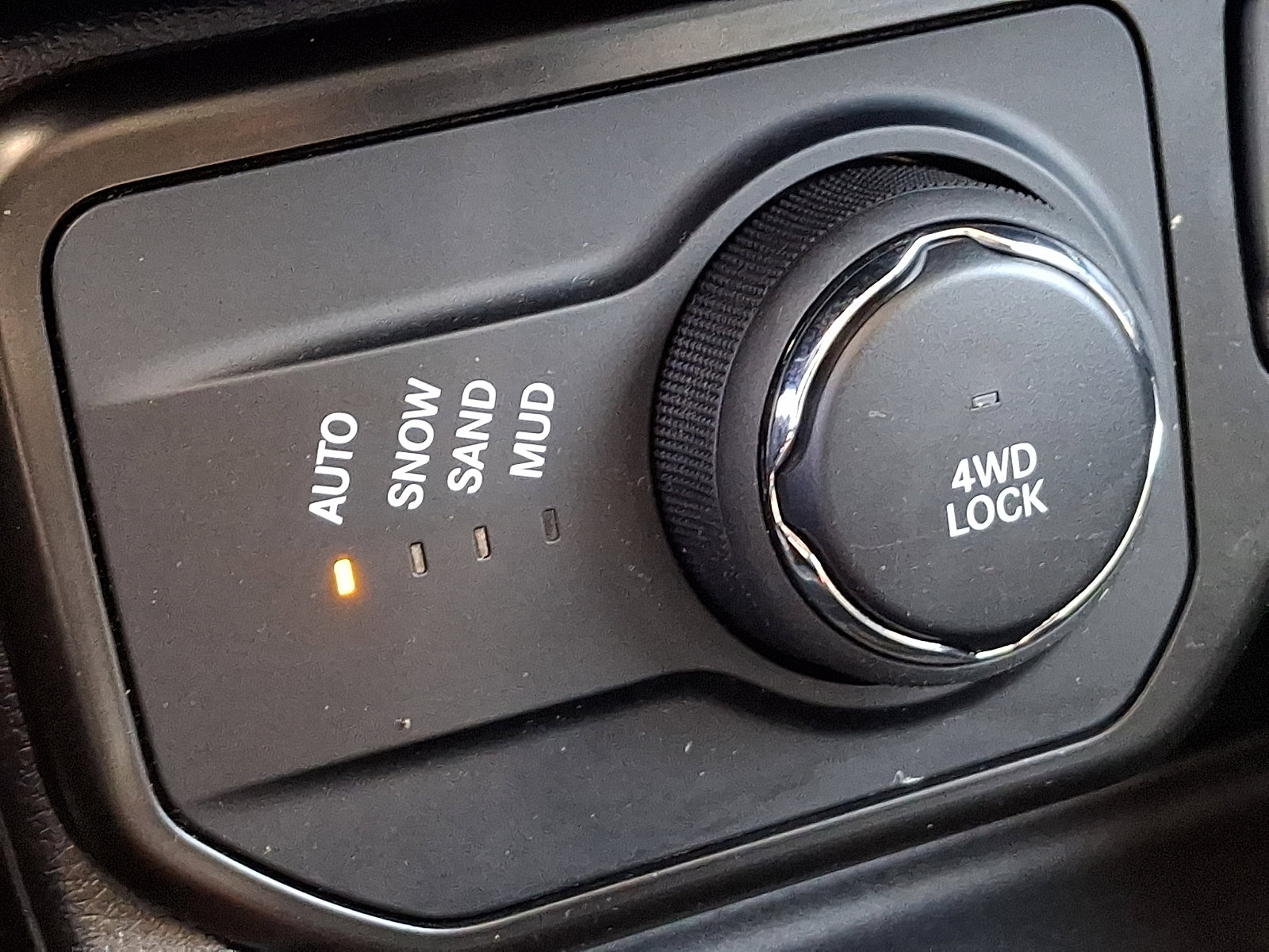 Used 2022 Jeep Renegade Latitude image 25