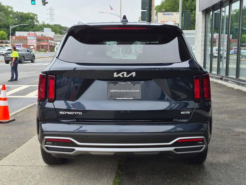 Certified 2023 Kia Sorento EX AWD/4WD image 7