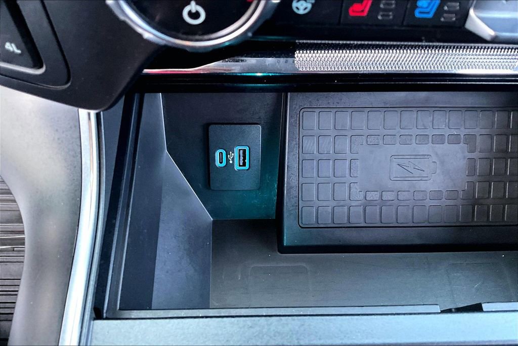 Used 2021 Ford F150 Raptor w/ Equipment Group 801A High image 33