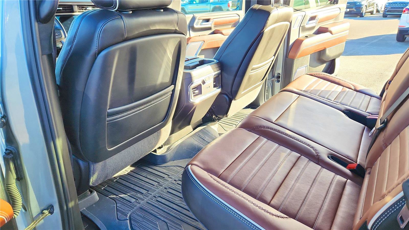 Used 2024 GMC Sierra 2500 Denali Ultimate image 14