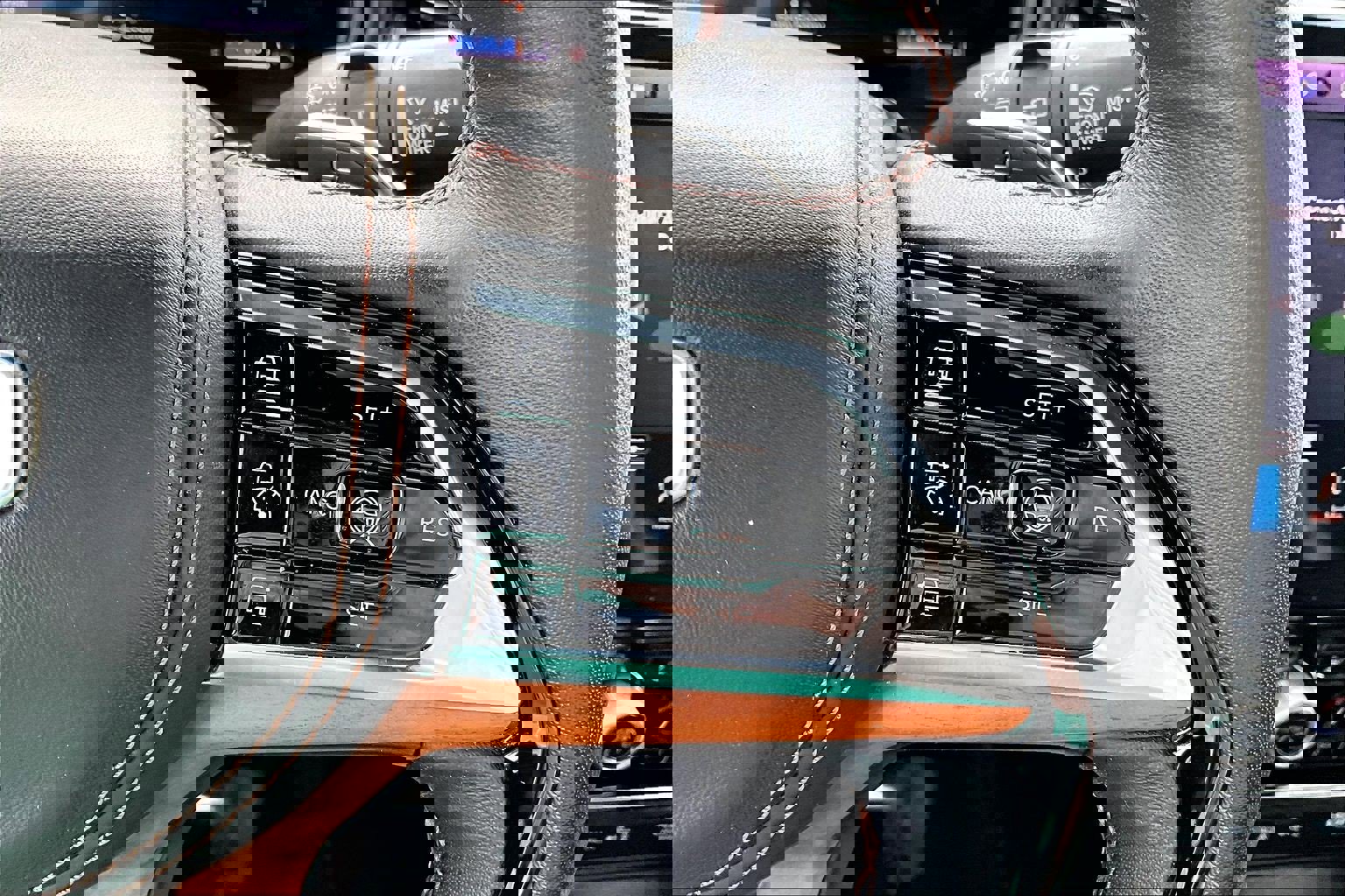 Used 2023 Jeep Grand Cherokee Summit image 18