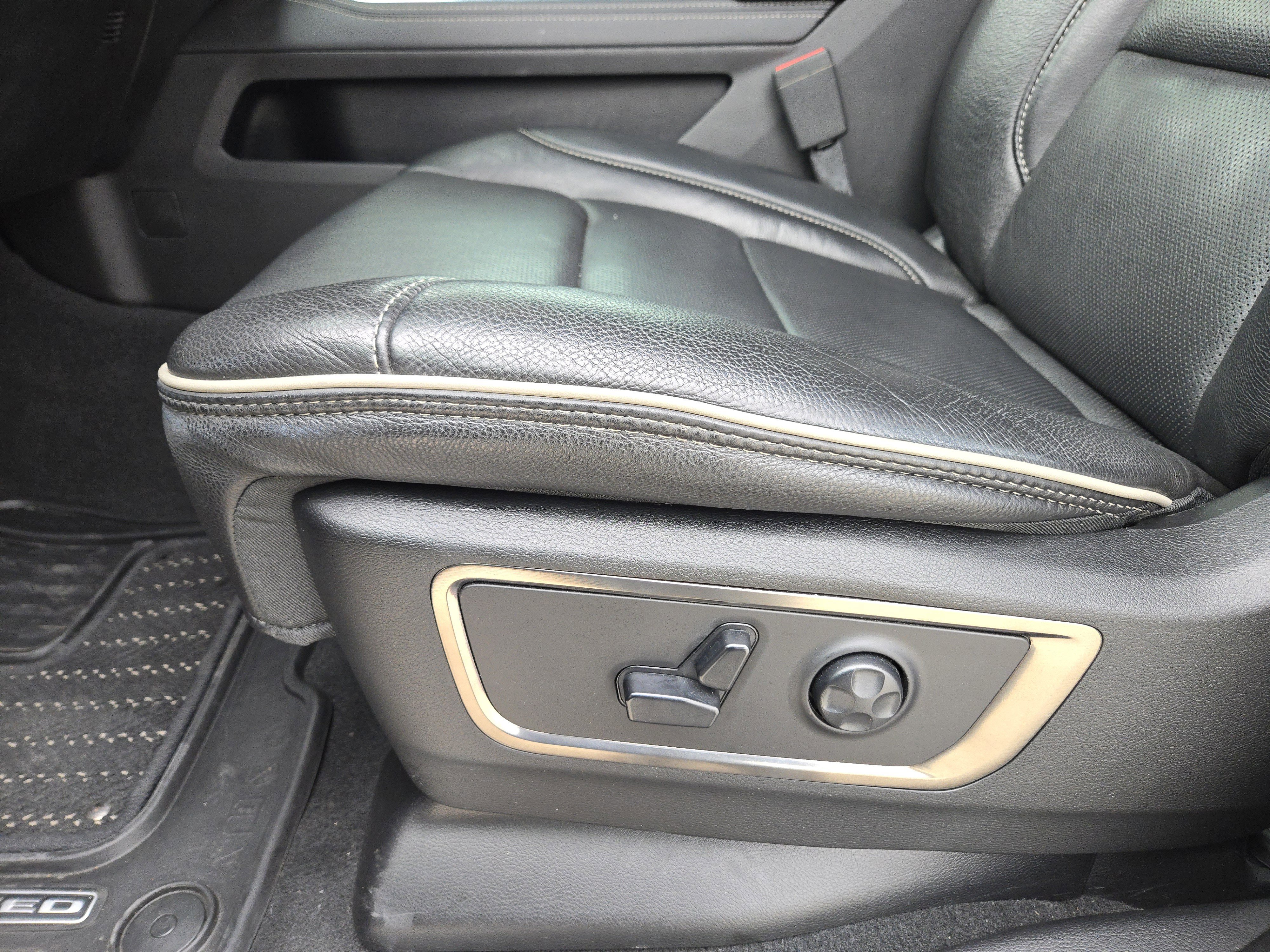 Used 2019 RAM 1500 Limited image 24