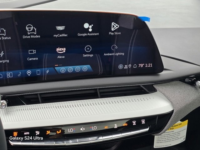 New 2025 Cadillac Optiq Sport 1 w/ LPO, Floor Liner Package image 25