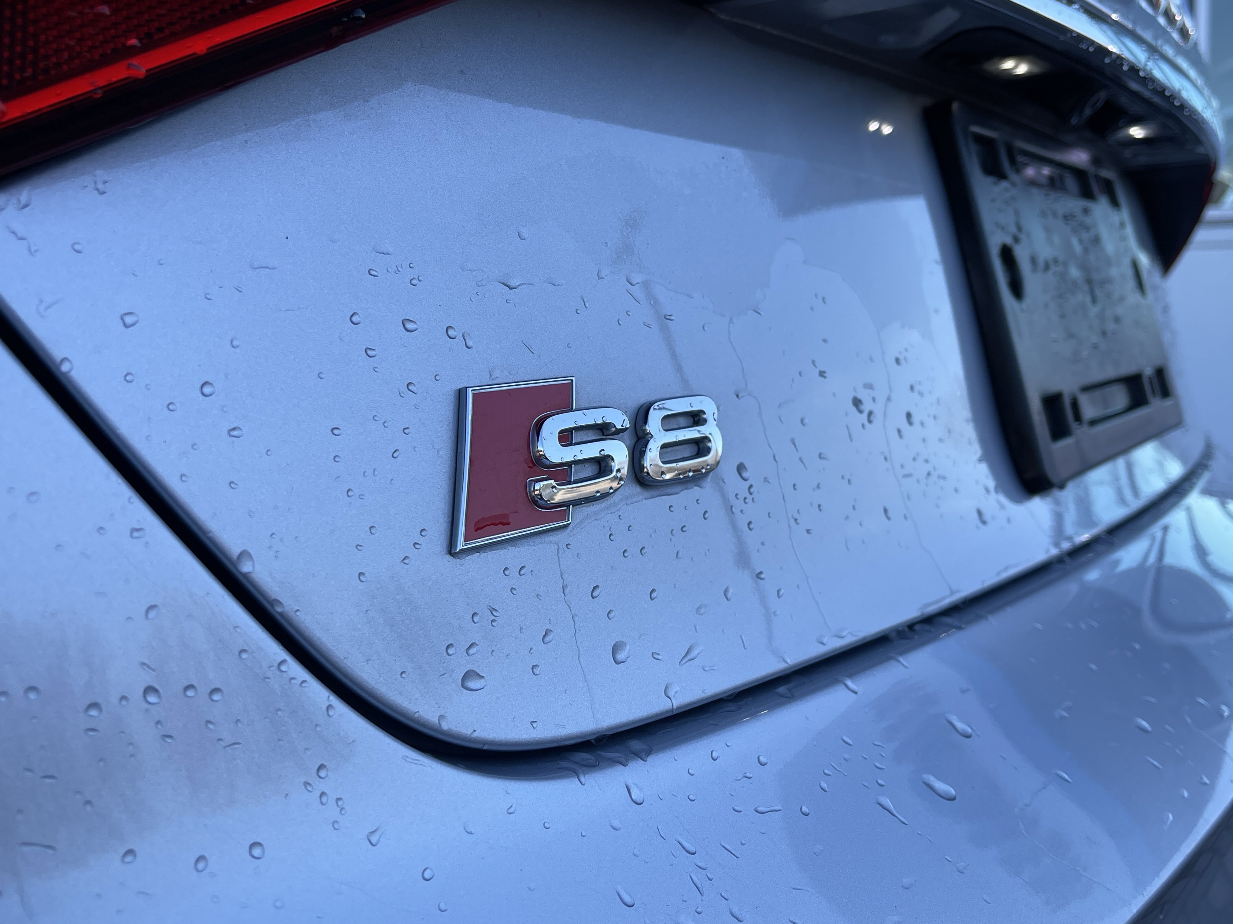 Used 2016 Audi S8 w/ Full Leather Package image 13