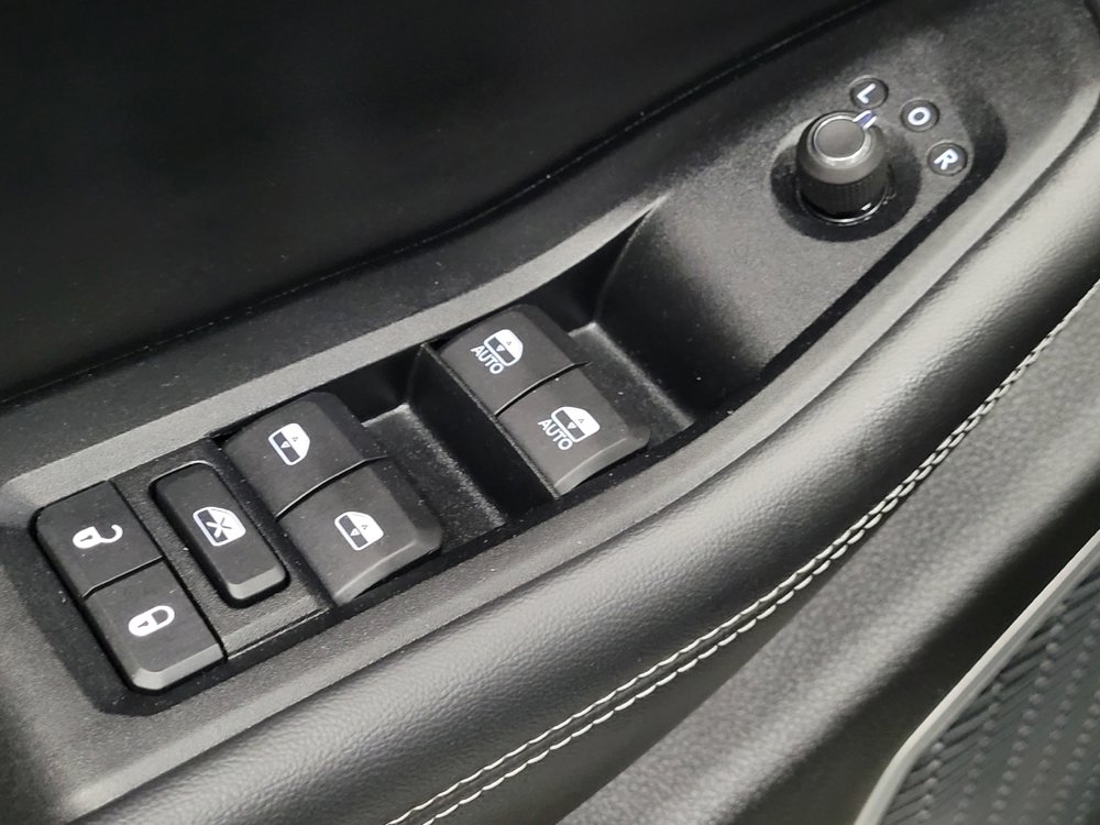 Used 2023 Jeep Grand Cherokee 4WD 4xe image 27