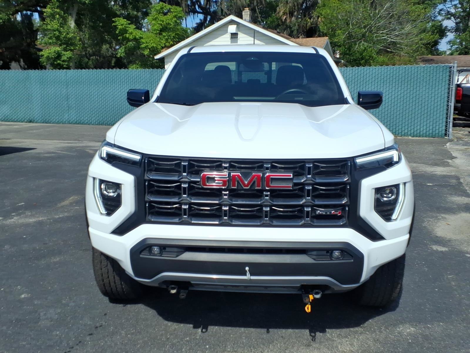 Used 2025 GMC Canyon AT4 AWD/4WD image 8
