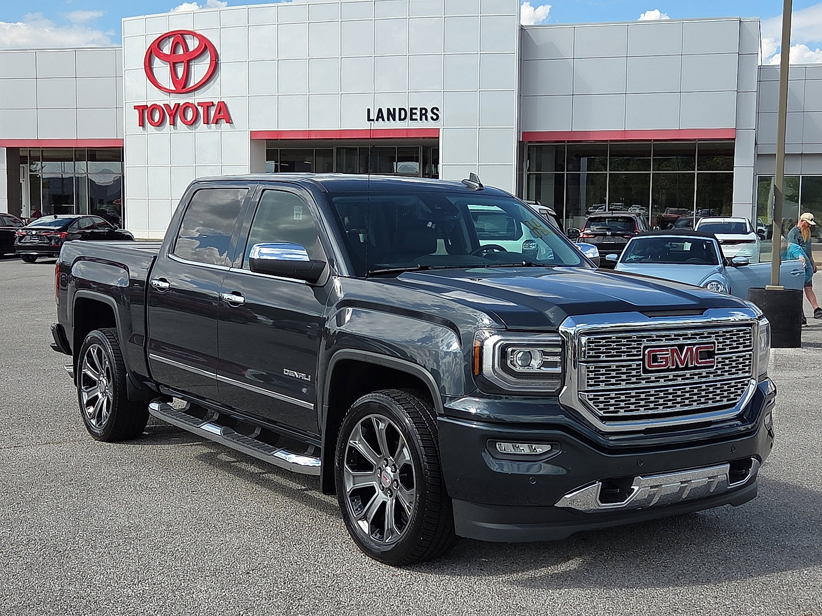 Used 2017 GMC Sierra 1500 Denali