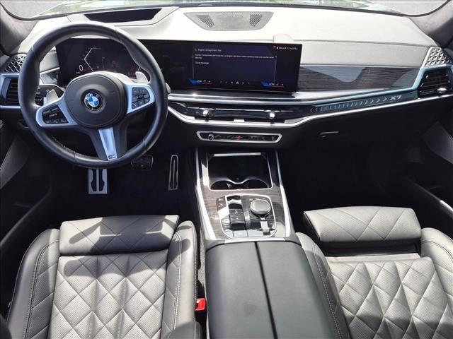 Certified 2024 BMW X7 xDrive40i w/ M Sport Package AWD/4WD image 19