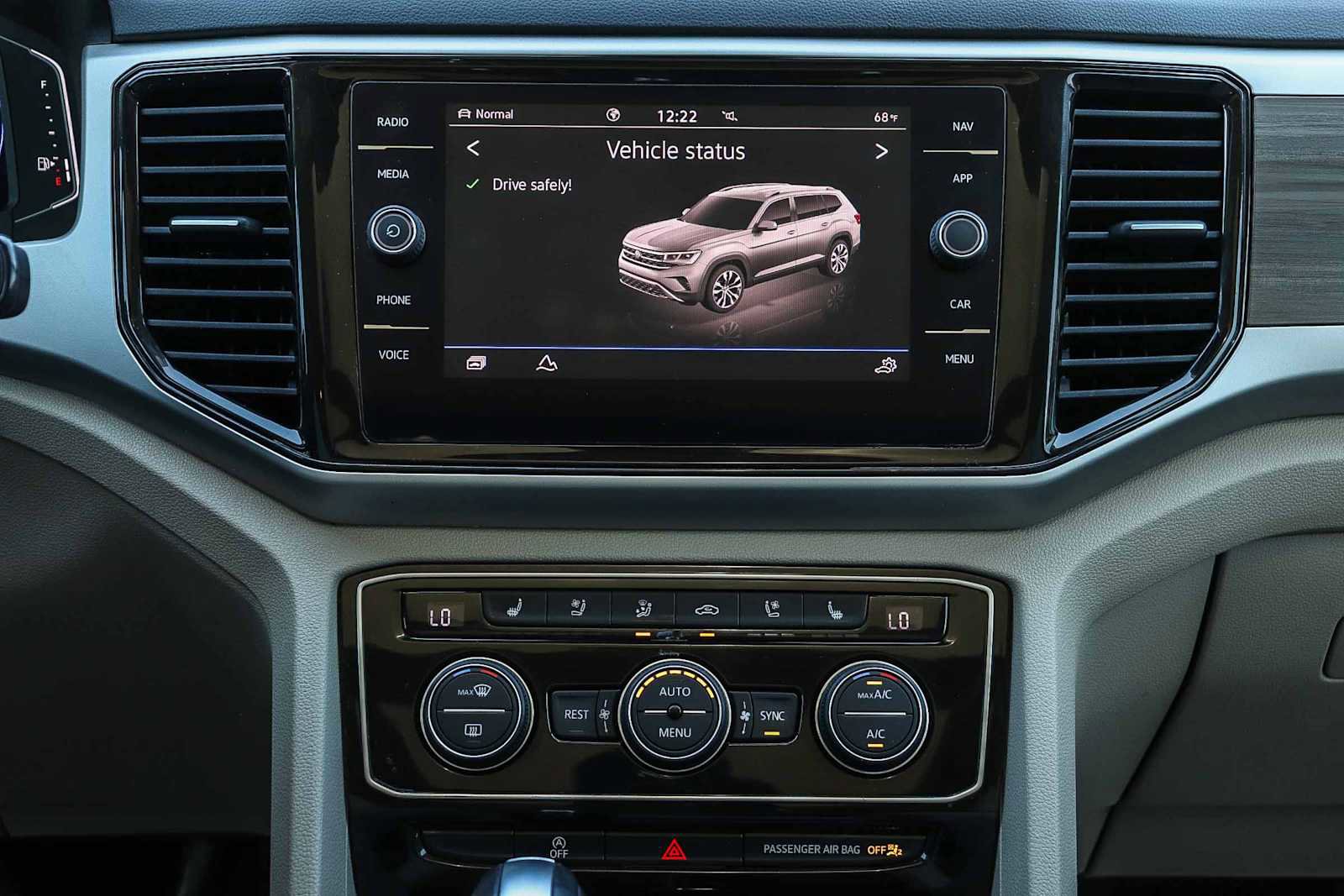 Used 2021 Volkswagen Atlas SEL Premium image 13