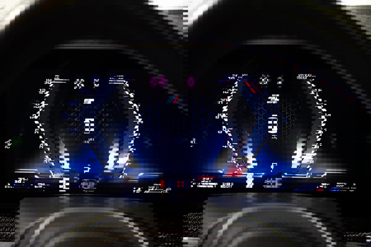 Used 2024 BMW X7 M60i image 42