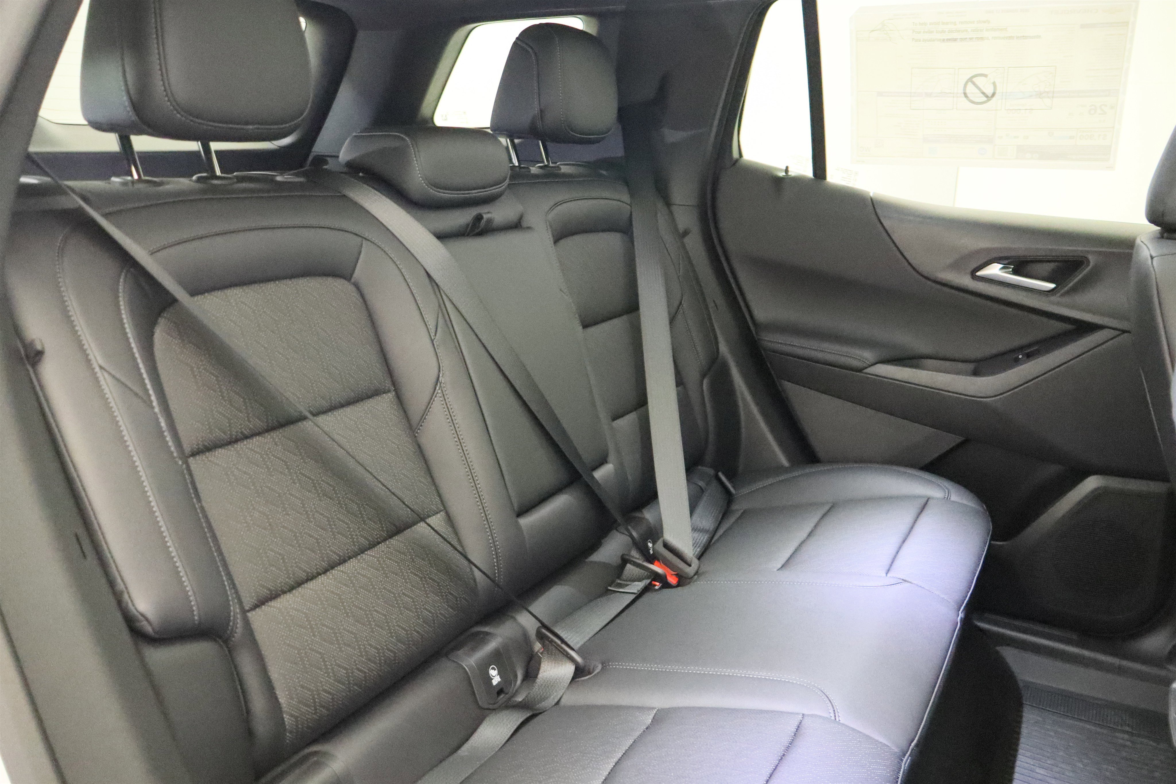 New 2026 Chevrolet Equinox LT w/ Convenience Package II AWD/4WD image 22