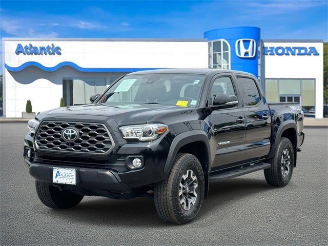 Used 2023 Toyota Tacoma TRD Off-Road image 2