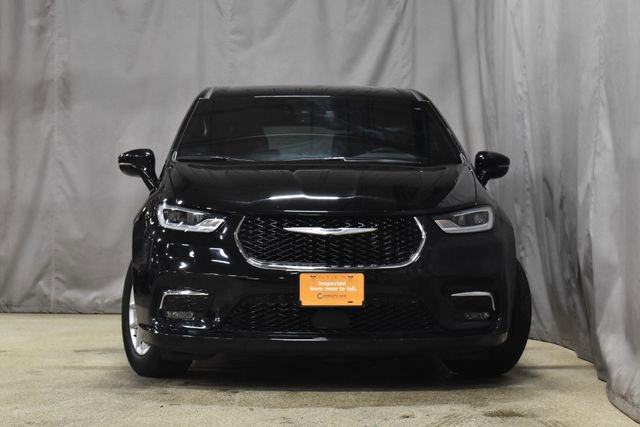 Certified 2025 Chrysler Pacifica Select image 5