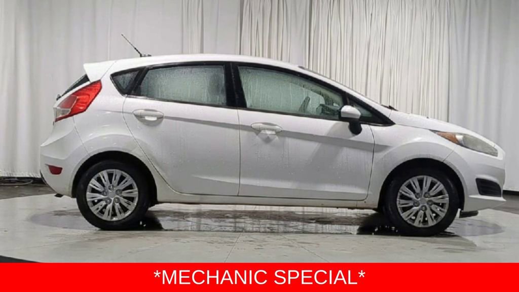 Used 2016 Ford Fiesta S image 9
