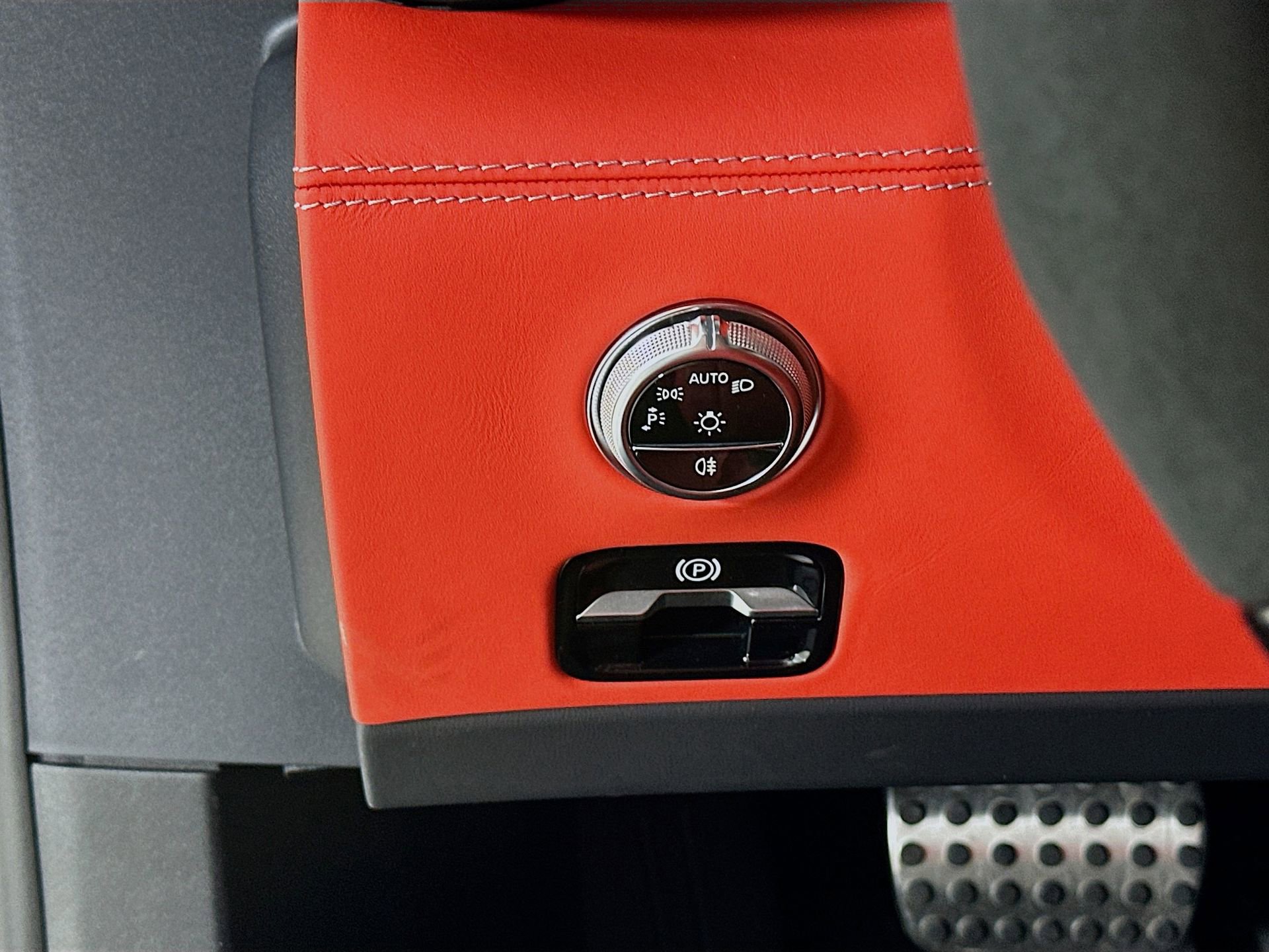 Used 2024 Mercedes-Benz AMG GT 55 image 11
