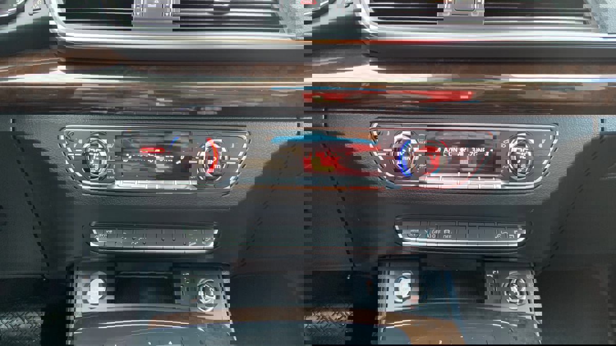 Used 2019 Audi Q5 2.0T Premium w/ Convenience Package image 34