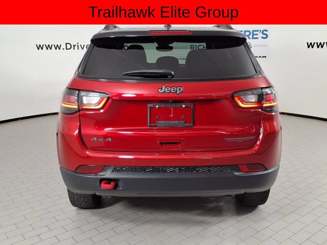 Used 2024 Jeep Compass Trailhawk w/ Trailhawk Elite Group AWD/4WD image 5
