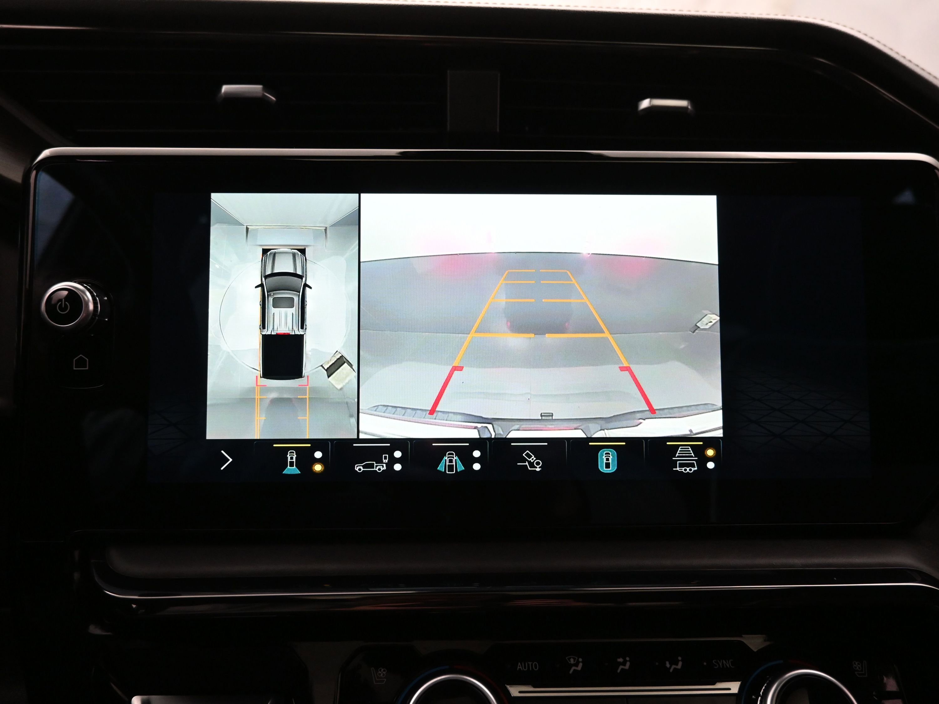 Used 2022 GMC Sierra 1500 AT4X image 31