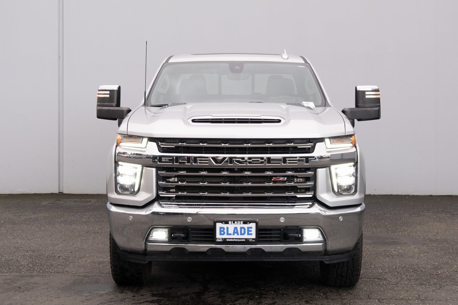 Used 2020 Chevrolet Silverado 3500 LTZ w/ LTZ Premium Package image 25