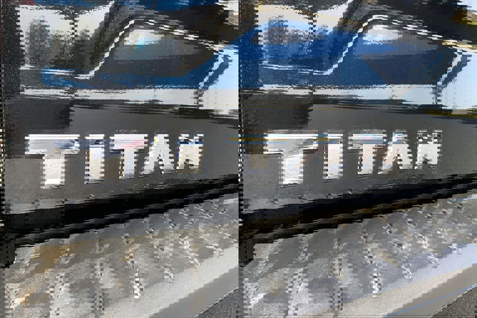 Used 2018 Nissan Titan PRO-4X w/ Pro-4x Utility Package image 31