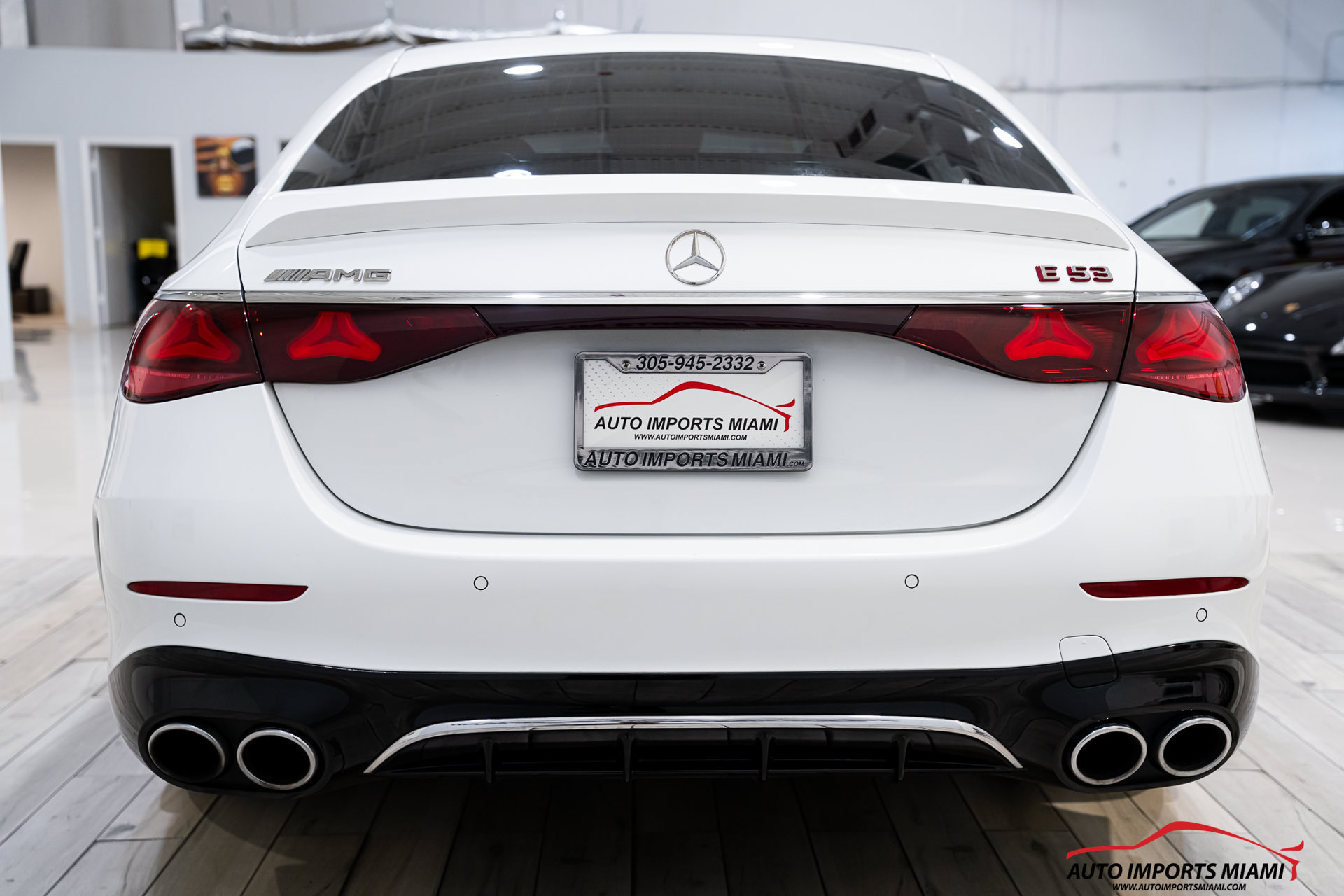 Used 2025 Mercedes-Benz E 53 AMG e 4MATIC Sedan w/ Driver Assistance Package image 17