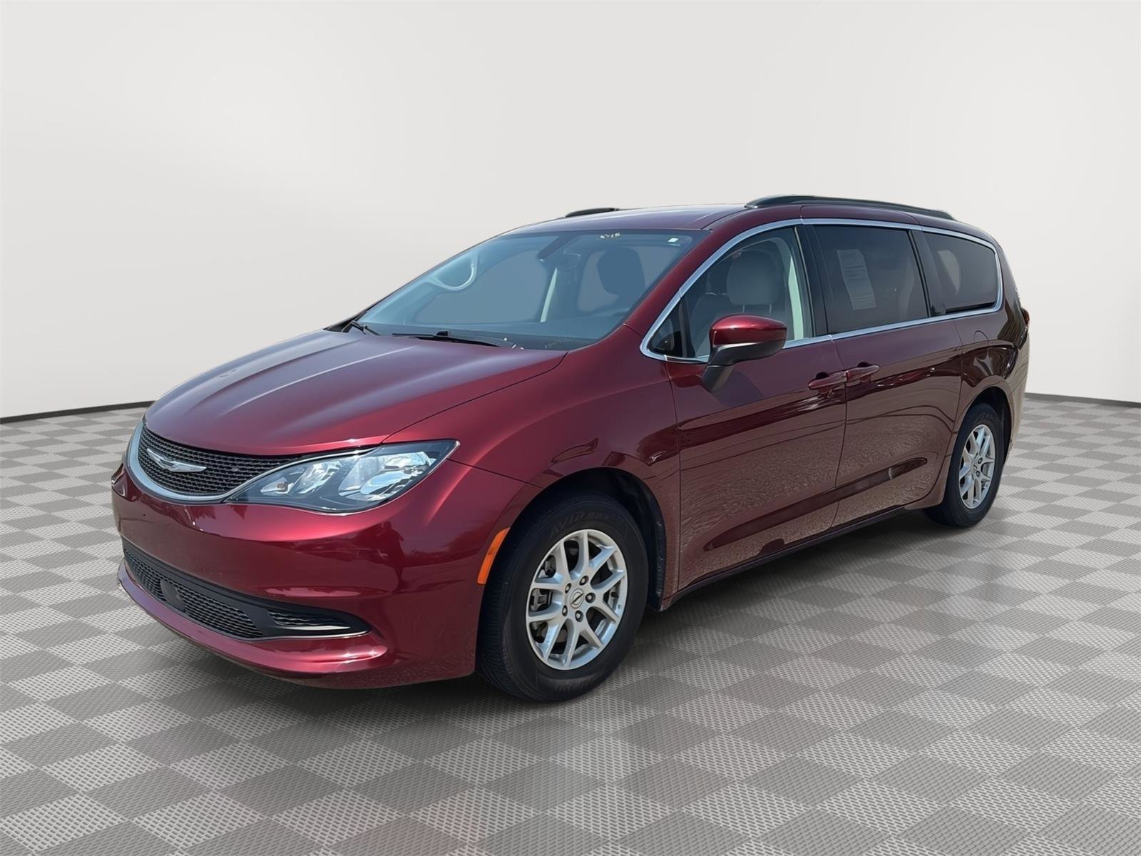 Used 2021 Chrysler Voyager Lxi FWD image 21