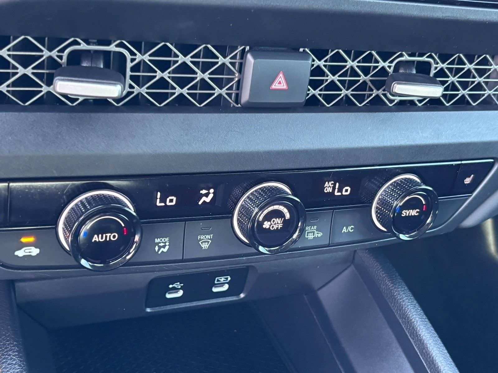 Certified 2024 Honda Accord EX image 28