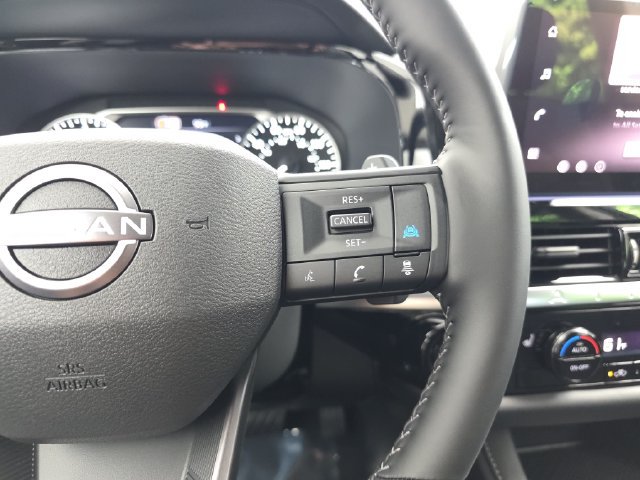 New 2026 Nissan Pathfinder SV w/ SV Premium Package FWD image 22