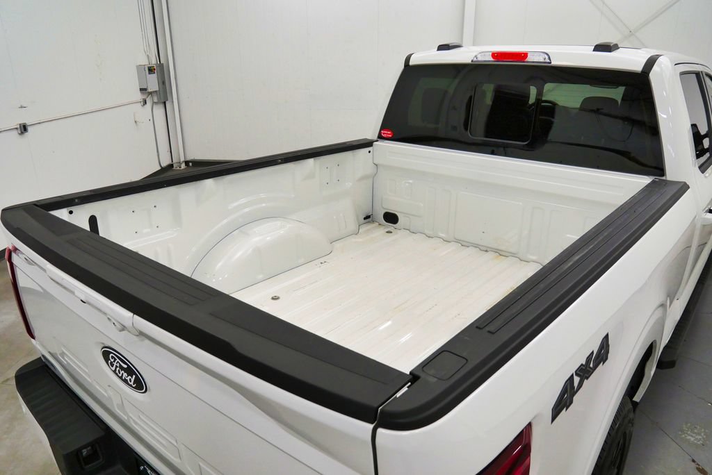 Used 2025 Ford F150 Lariat AWD/4WD image 41