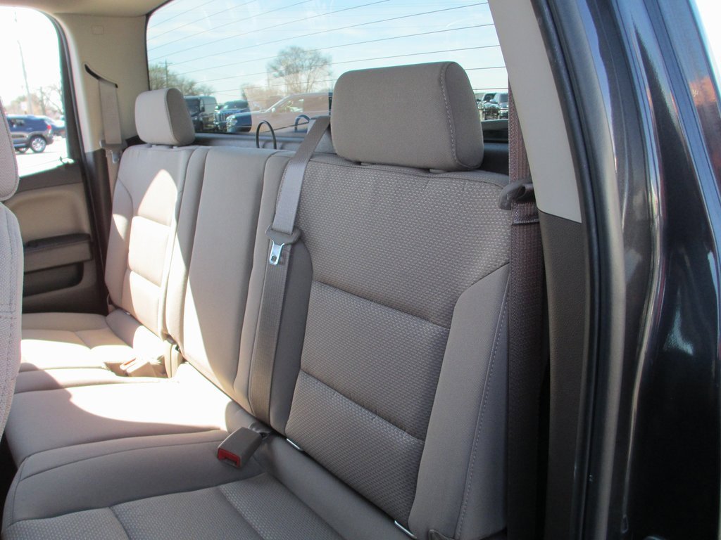 Used 2016 GMC Sierra 1500 SLE w/ SLE Value Package image 18