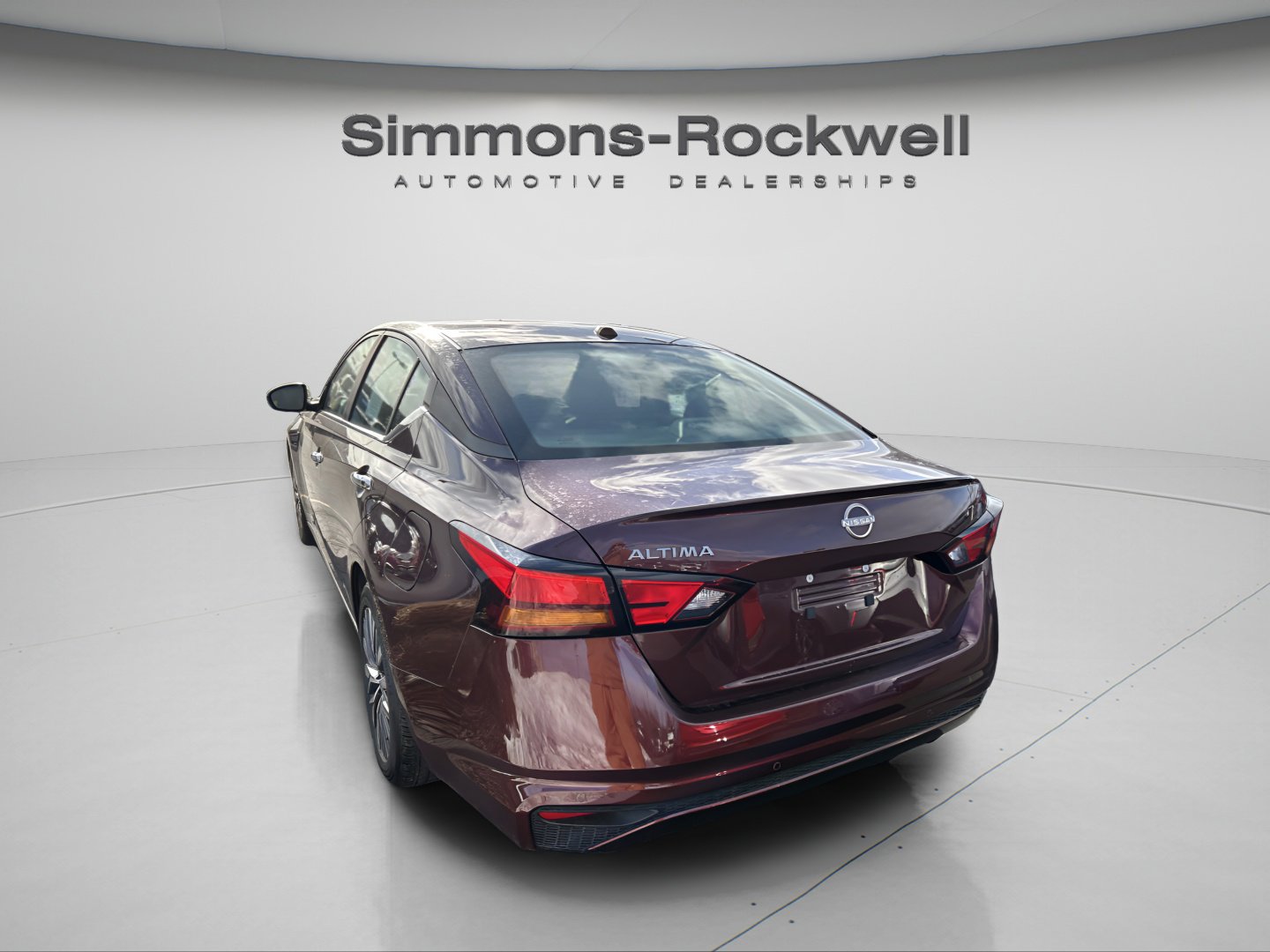 Used 2025 Nissan Altima 2.5 SV FWD image 6