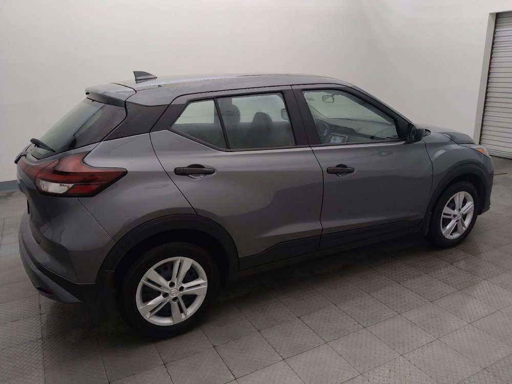 Used 2024 Nissan Kicks S FWD image 10